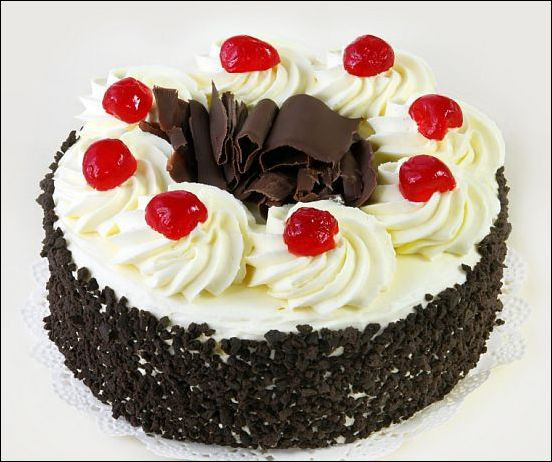 Black Forest Cake Full Of Chocolate-happymobile.vn