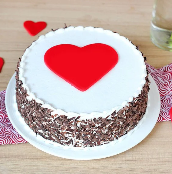 Stealing Heart Black Forest Cake 1kg