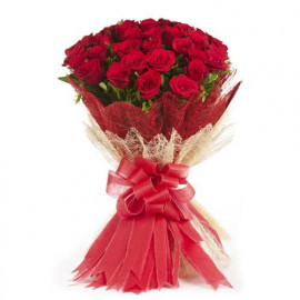 25 Red Roses in Jute Packing