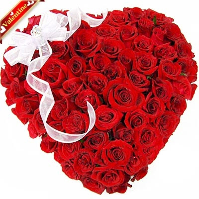 100 Red Rose Heart