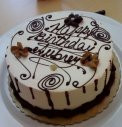 1 KG White Chocolate Birthday Cake